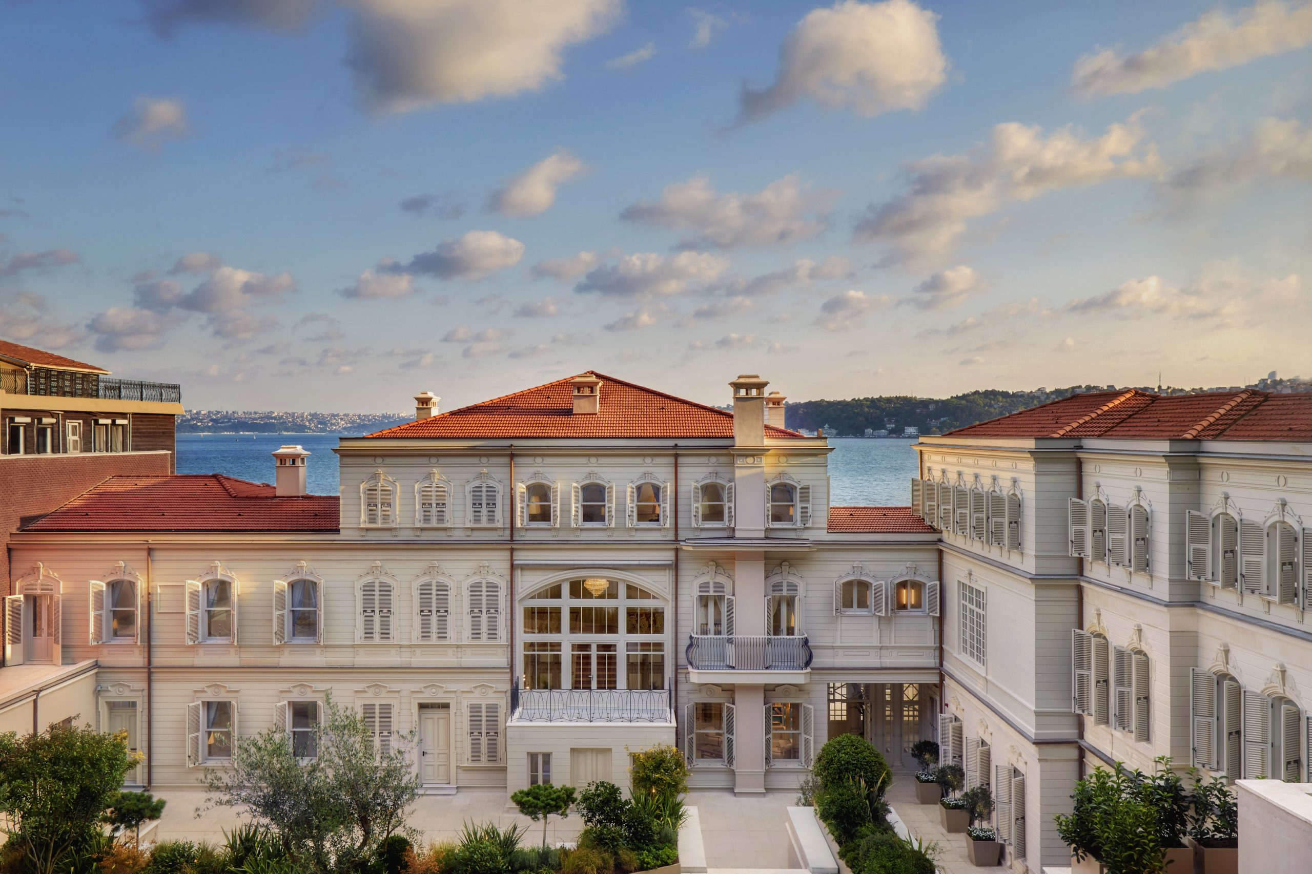 Six Senses Kocataş Mansions, Ekim Ayında Kansersiz Yaşam Derneğini Destekliyor