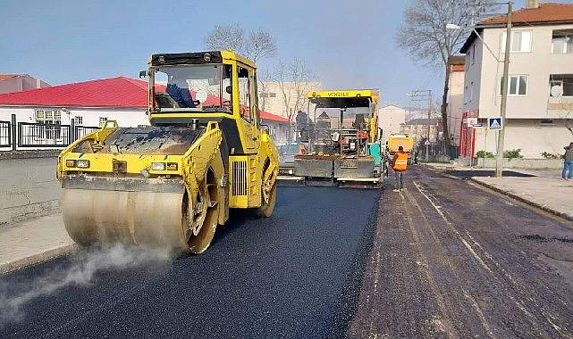 Kandıra merkezinin üstyapısı yenileniyor