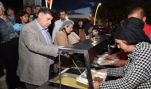 Menderesliler İftar Yemeğinde Bir Araya Geldi