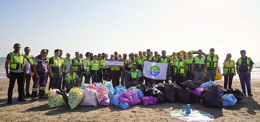 Mersin Uluslararası Limanı çalışanları geleneksel “Go Green” kampanyası kapsamında yarım ton atık topladı