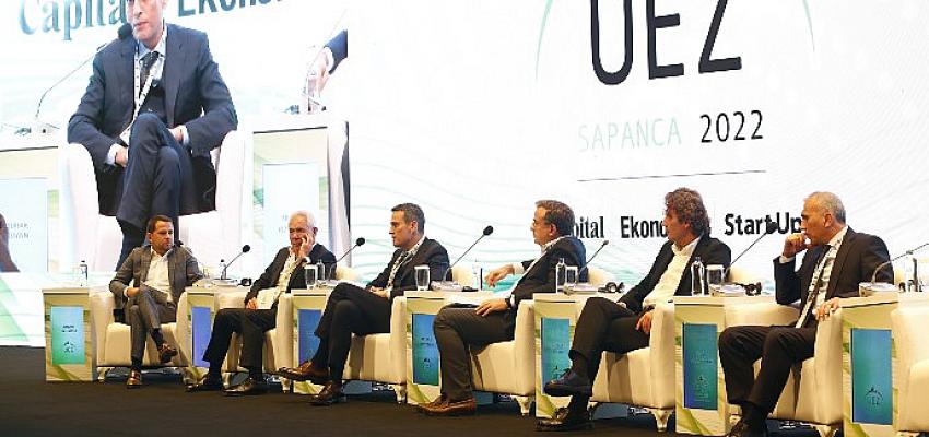 Uludağ Ekonomi Zirvesi’nde konuşan Galata Wind CEO’su Burak Kuyan: Global bir oyuncu olmak istiyoruz