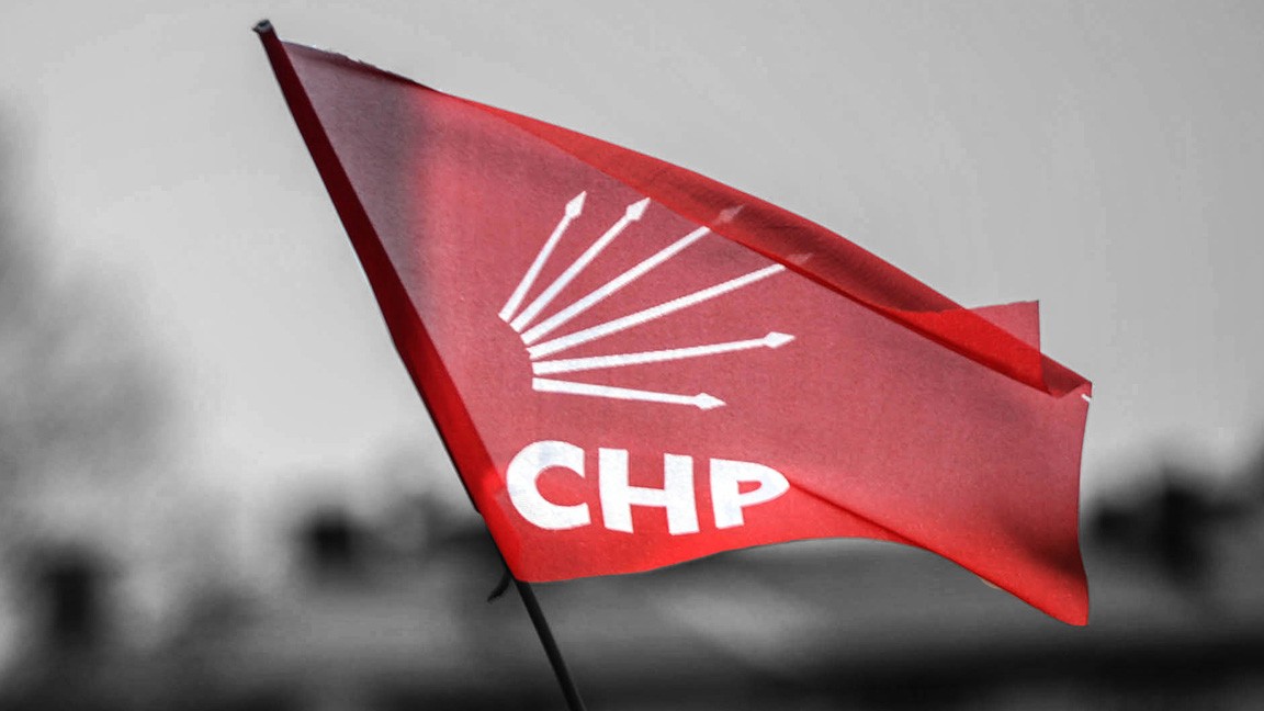 CHP kurumsal logosunu değiştirdi