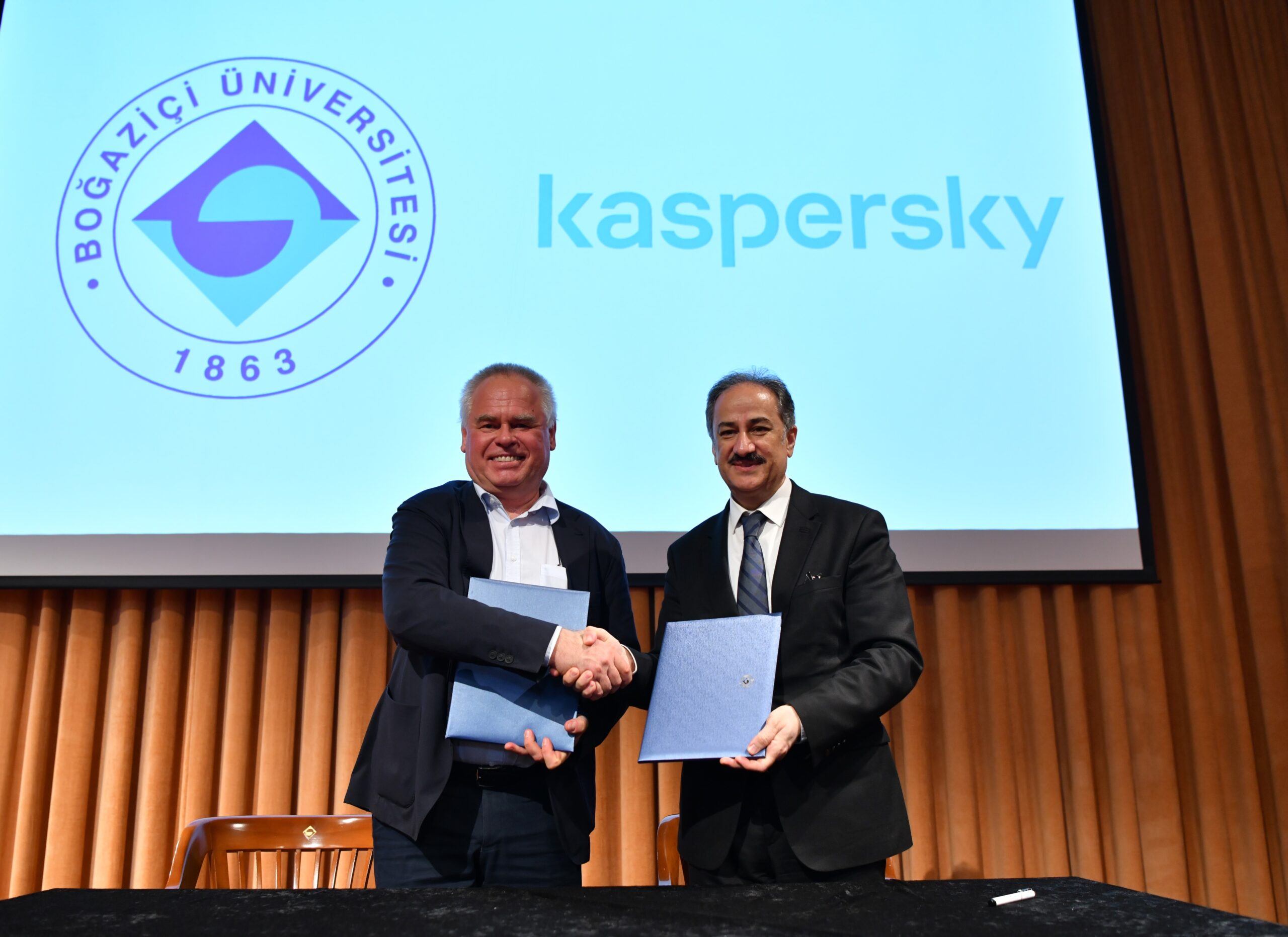 Kaspersky, İstanbul Şeffaflık Merkezi’ni Açtı ve Boğaziçi Üniversitesi ile Mutabakat Anlaşması İmzaladı