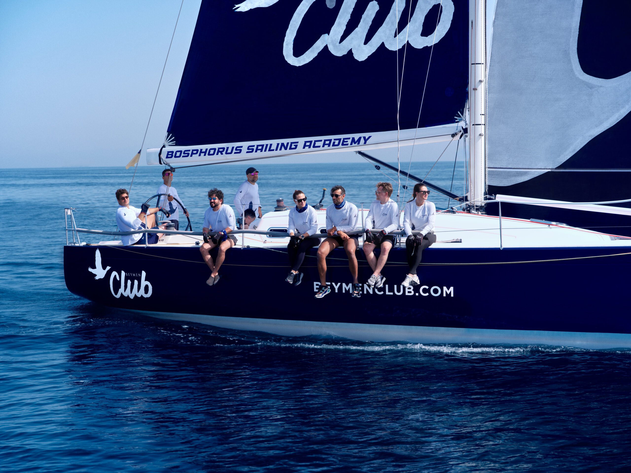 BEYMEN CLUB SAILING TEAM MAVİ SULARA YELKEN AÇIYOR