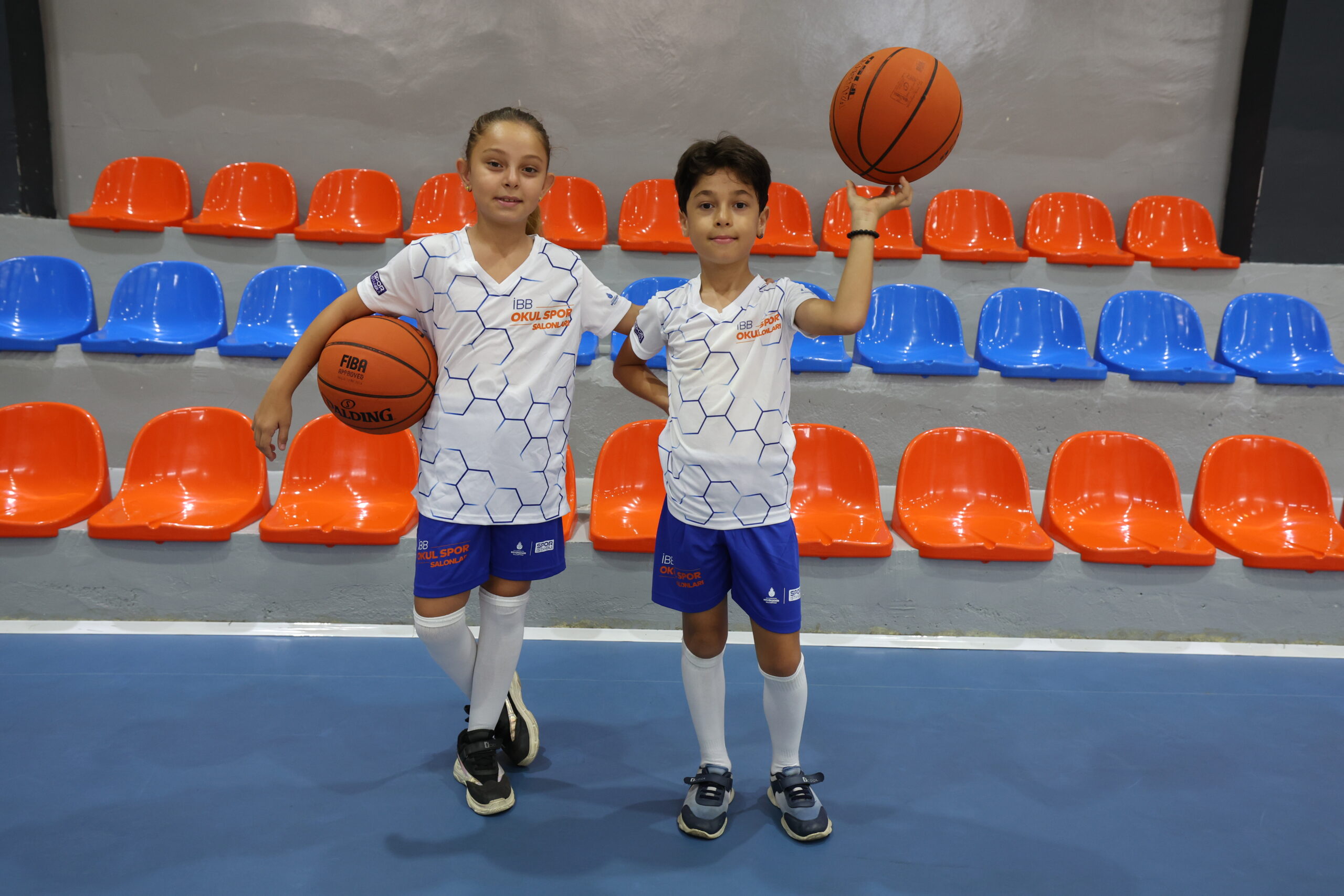 İBB YAZ SPOR OKULLARINDA 26 BİN ÖĞRENCİ SPORLA BULUŞUYOR