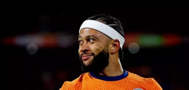 Hollanda’nın yıldızı Memphis Depay’dan Ay-yıldızlılara mesaj