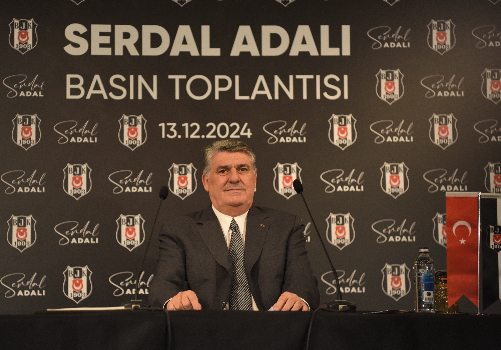 Beşiktaş başkan adayı Serdal Adalı, sorunları ve çözümleri anlattı:  ‘’Yanlış politikalar ve yönetim Beşiktaş’a 100 milyon Euro tutarında mali açık bıraktı’’