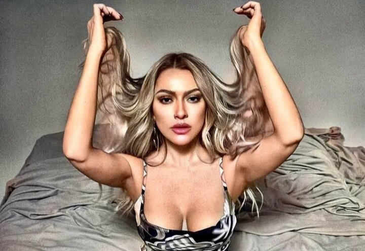 Hadise şimdi de ideal erkeği tarif etti