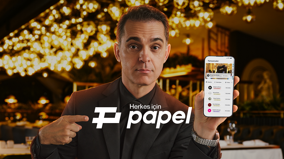 Papel, Pedro Alonso’nun rol aldığı reklam filmini yayınladı!