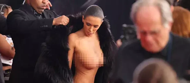 Kanye West ve Bianca Censori Grammy’den kovuldu!