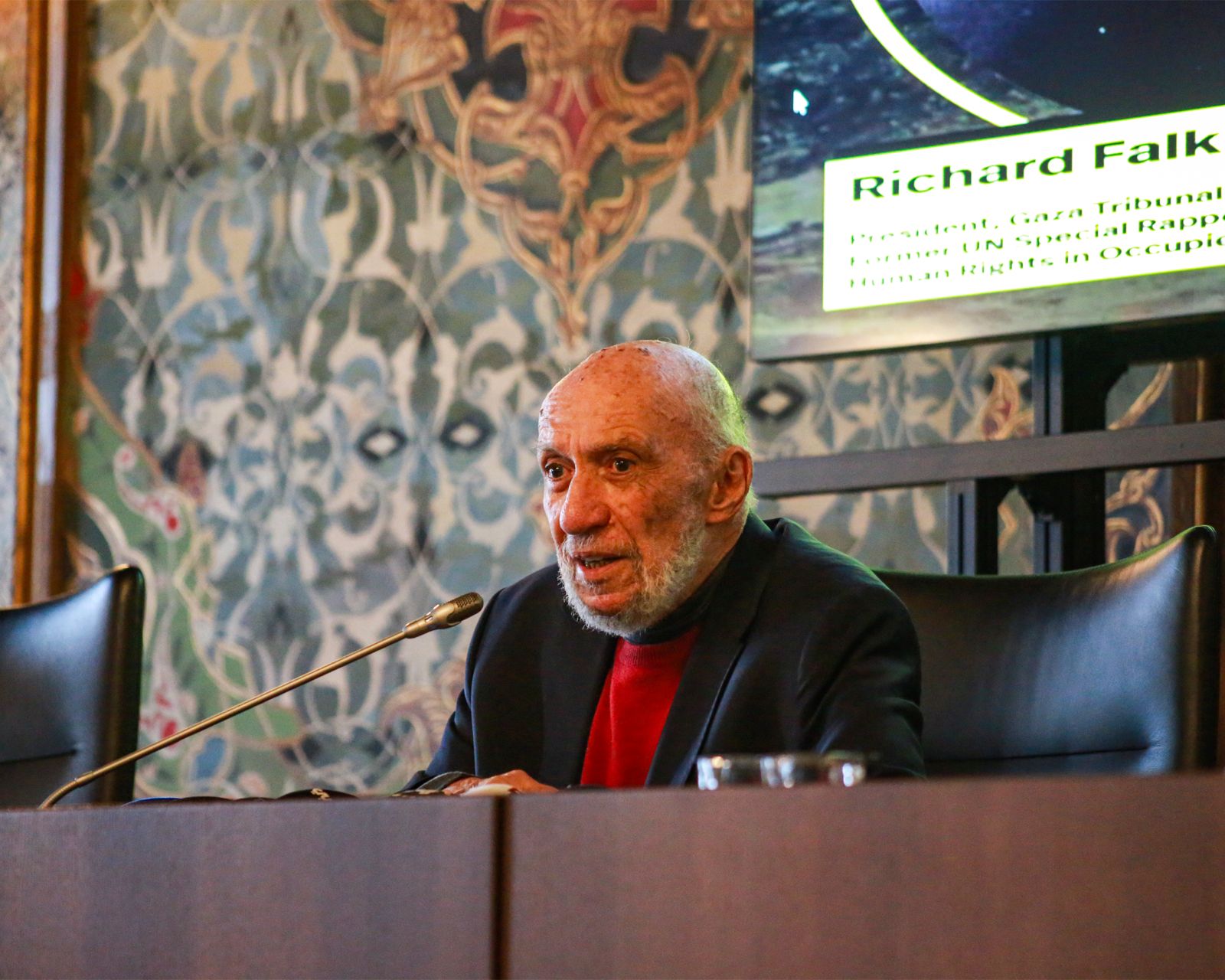 ICYF ve İstanbul Üniversitesi işbirliğinde düzenlenen konferansta konuşan Gazze Mahkemesi Başkanı Richard Falk: