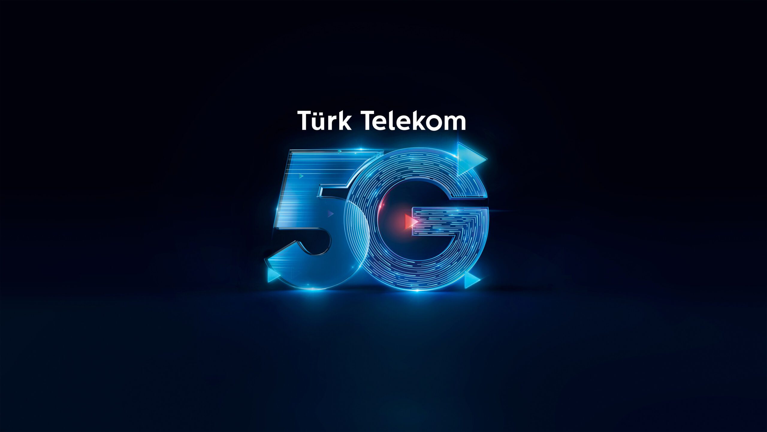 Türk Telekom, teknoloji sponsoru olduğu Trendyol Süper Lig’deki   Galatasaray-Fenerbahçe karşılaşmasına gelen taraftarlara 5G deneyimi sunuyor 