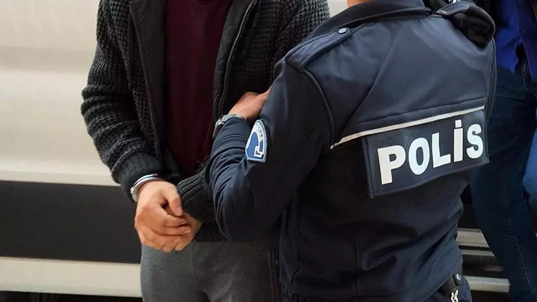 Kocaeli’de mide bulandıran olay: Ortaokullu 24 kız öğrencisini taciz etti